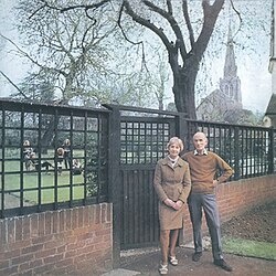 Unhalfbricking cover